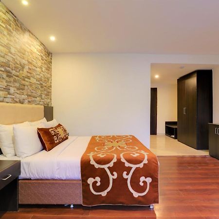 Summit Denzong Hotel & Spa Гангток Екстериор снимка