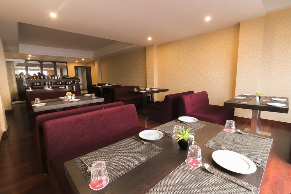 Summit Denzong Hotel & Spa Гангток Екстериор снимка