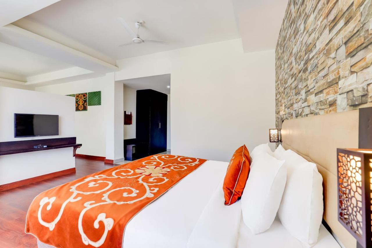 Summit Denzong Hotel & Spa Гангток Екстериор снимка