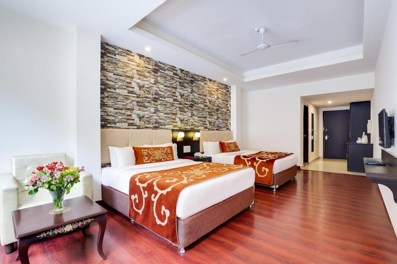 Summit Denzong Hotel & Spa Гангток Екстериор снимка