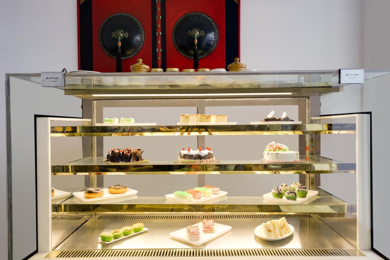Summit Denzong Hotel & Spa Гангток Екстериор снимка