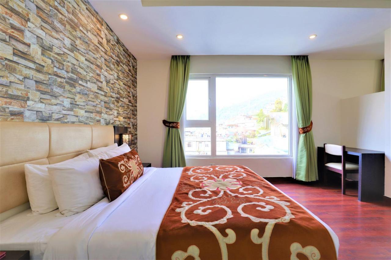 Summit Denzong Hotel & Spa Гангток Екстериор снимка